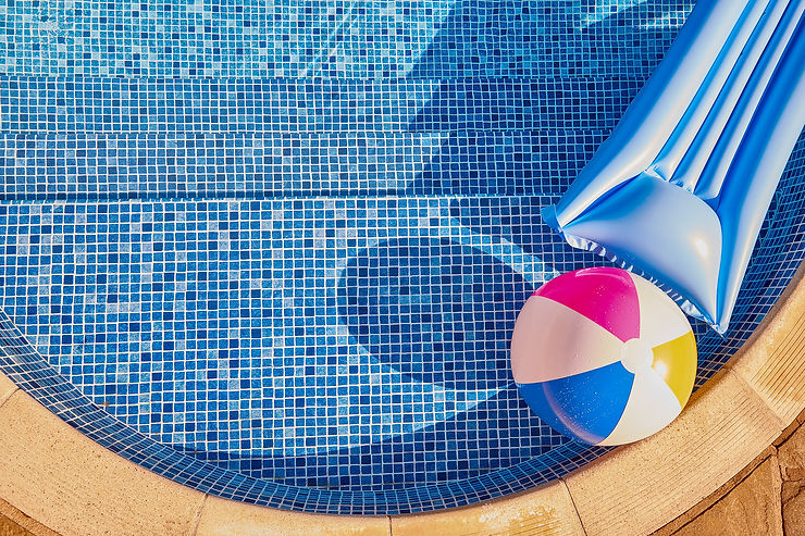 What's the difference between resurfacing & replastering a pool?