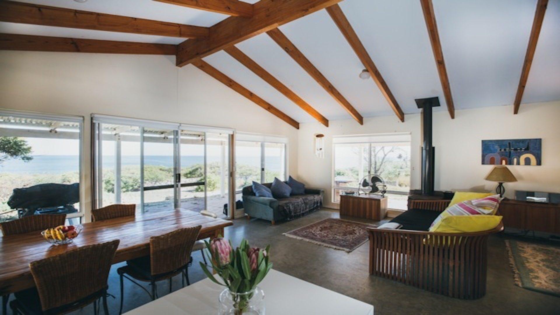 The bay house is a newly built modern house situated on the hill with views overlooking cowaramup bay. Seaside Homes