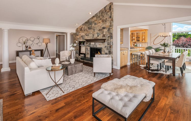 Home decor and staging