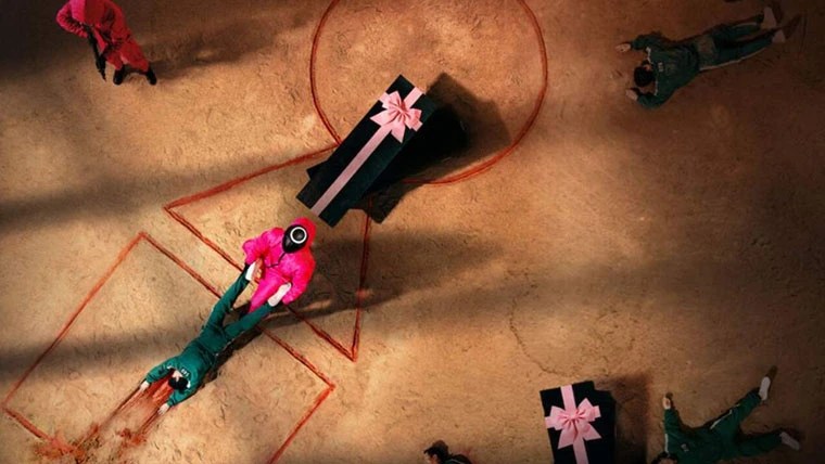 Squids are highly developed marine invertebrates with eyes that resemble human eyes. Squid Game : passe les épreuves de ce quiz, on te dira si tu survis au