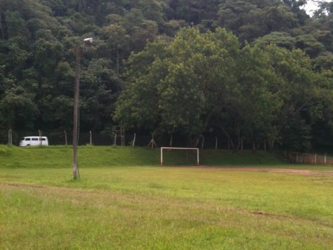 Foto: Conceição Aparecida Santos, 24/01/13, Rodoanel Norte, entrada do clube da Sabesp, zona norte da cidade de São Paulo Brasil.