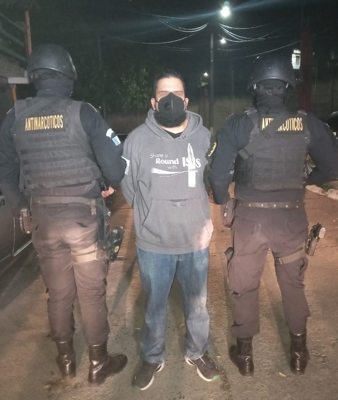 Detenido.. Detenido..