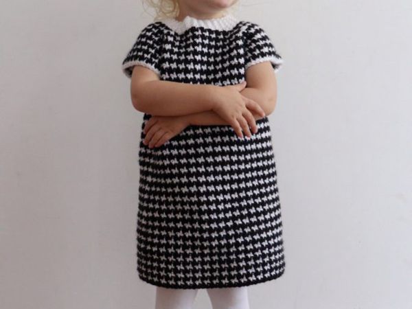 Does anybody know where i can find some really nice patterns for crochet keychains? Crochet Houndstooth Sweater Dress Share A Pattern