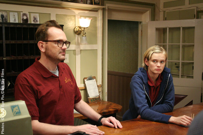Pat Healy and Sara Paxton image The Innkeepers