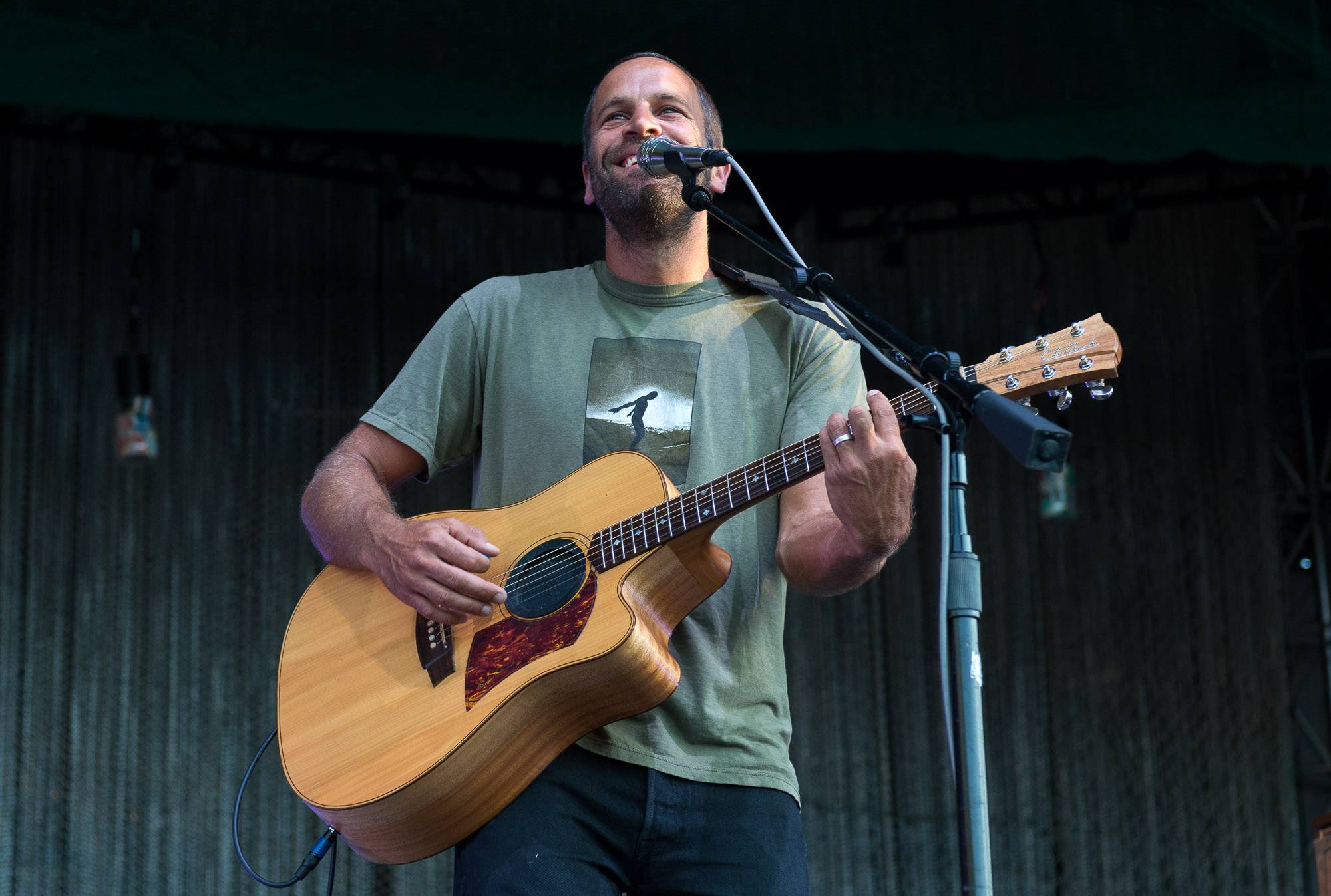 Jack Johnson concert photo Burnaby 2017