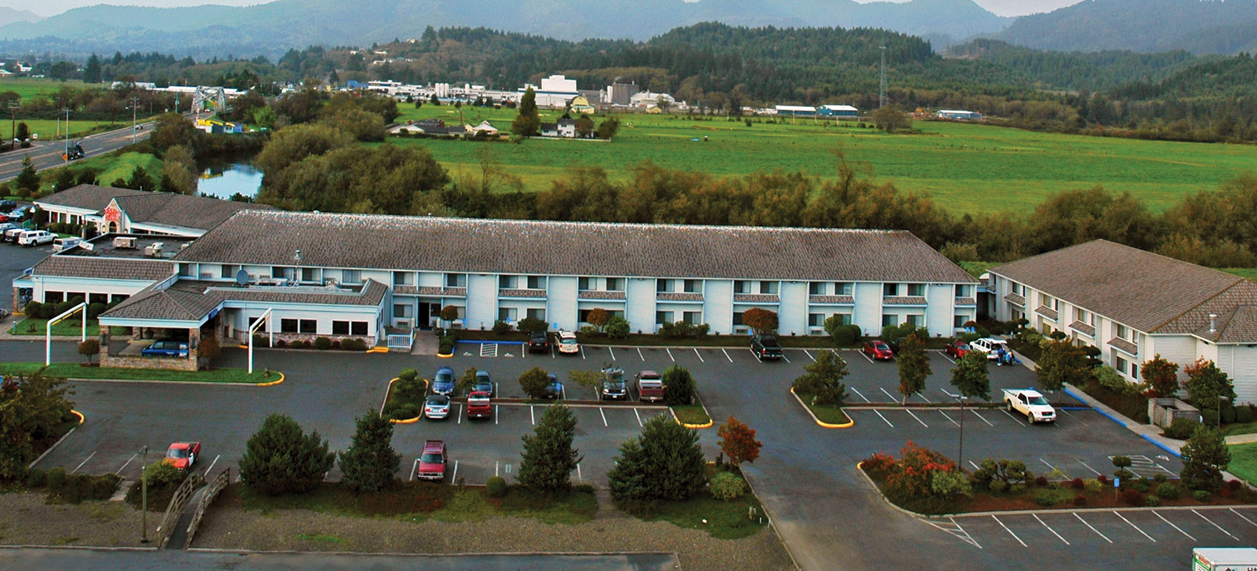 Hampton inn & suites salem, best western plus mill creek inn, and the grand hotel in salem are some of the most popular hotels for travelers looking to stay near enchanted forest theme park. Shilo Inns Suites Hotels - Tillamook | Oregon