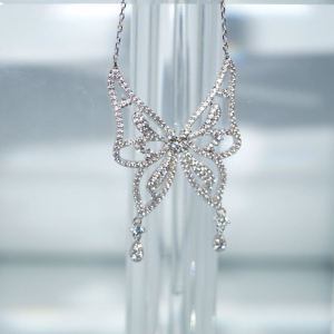 RI00510þCOLLIER FARFALLA PAMPILLE