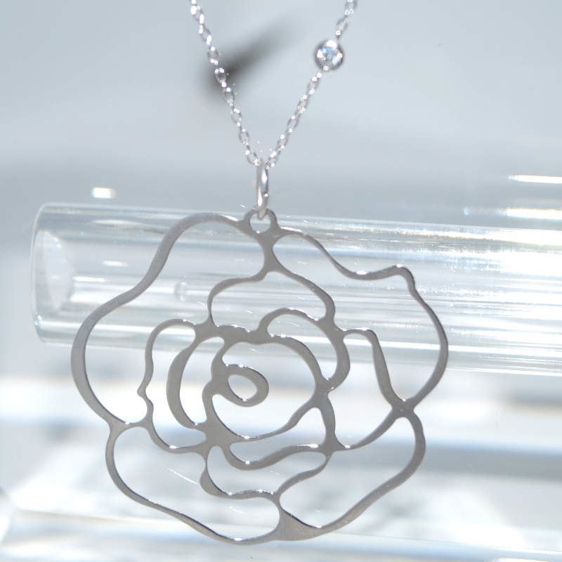 SL01020þCOLLIER FLEUR LISSE