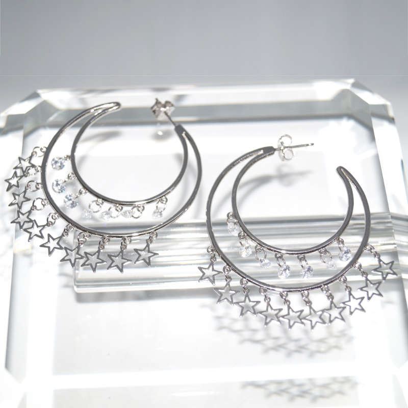 RI01190þBOUCLE CREOLE CHARMS BRILLANT ETOILE