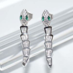 RI01229þBOUCLE SERPENT PENDANT BAGUETTE