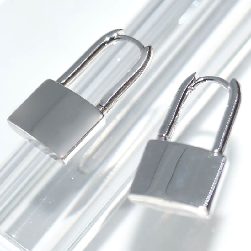 RI01136þBOUCLE CADENA