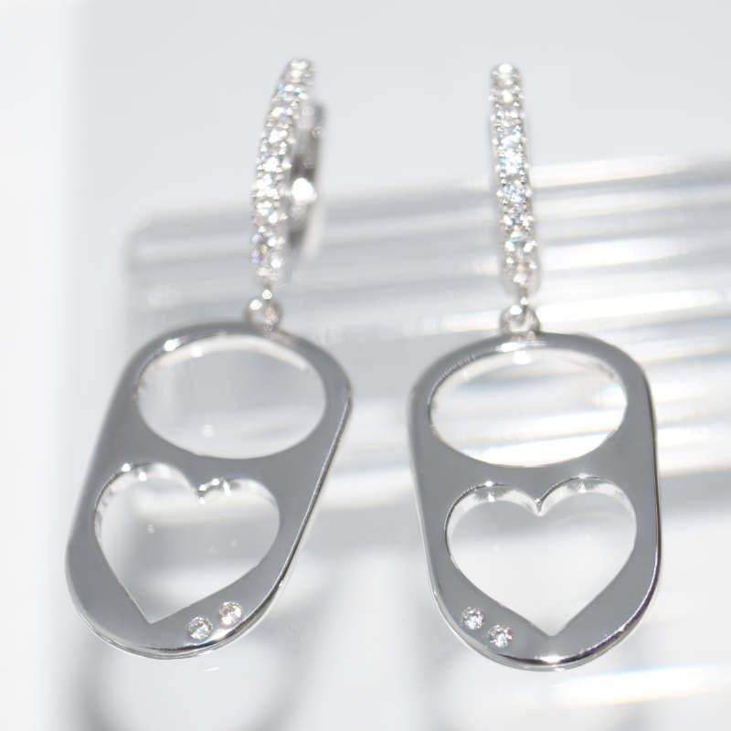 RI01252þBOUCLE MINI CEOLE CANNETTE COEUR