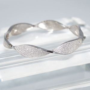 RI01376þBracelet Torsade Pave