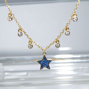 RI01467þCollier Lucky Charms Etoile Bleue Doree