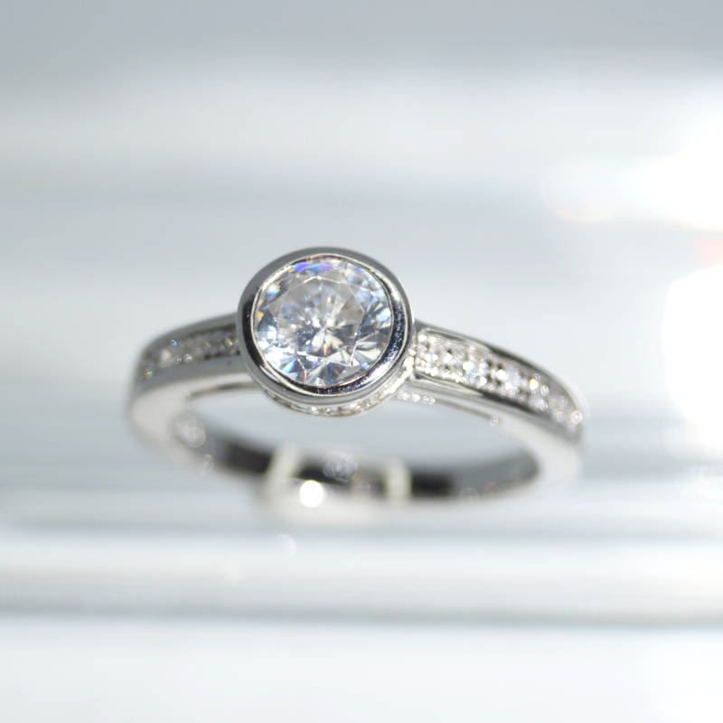 SL00611þBague Solitaire Serti Clos