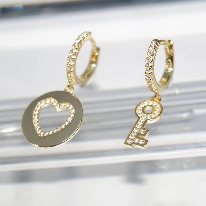 SL01276þBoucle Asym Coeur Clef Dore