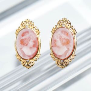 SL01355þBoucle Camee Vintage Rouge Dore