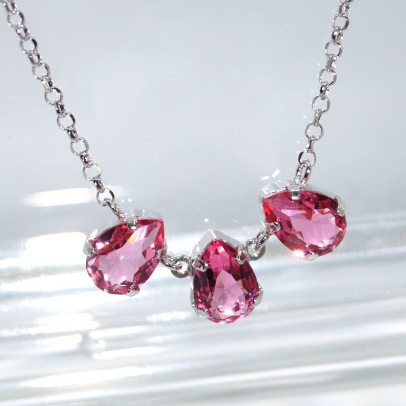SX01173þCollier 3Gouttes Rose