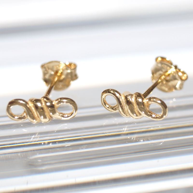 SX01218þBoucle Noeud Secret Dore