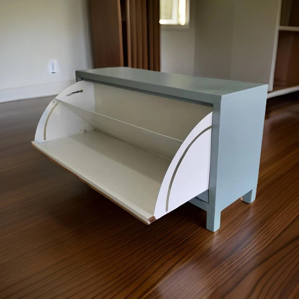 Customized metal shoe rack
