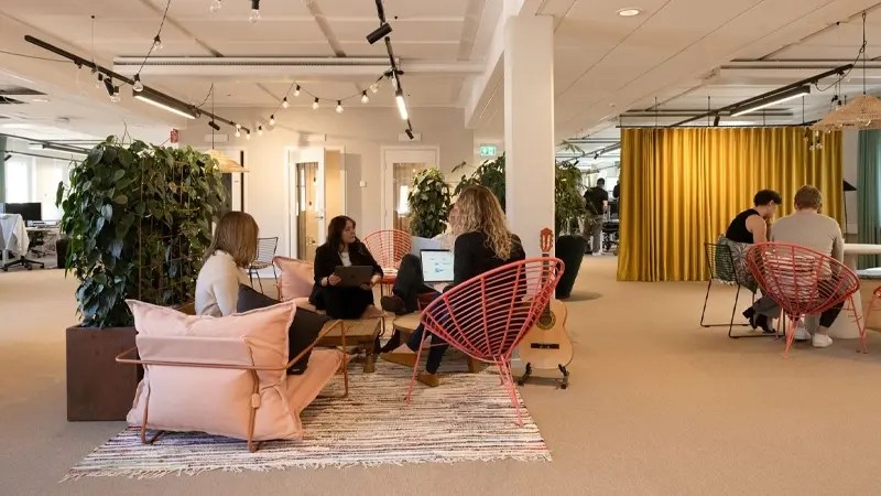 Customers Simployer - Mountain Photo Collection - Mobile Quality