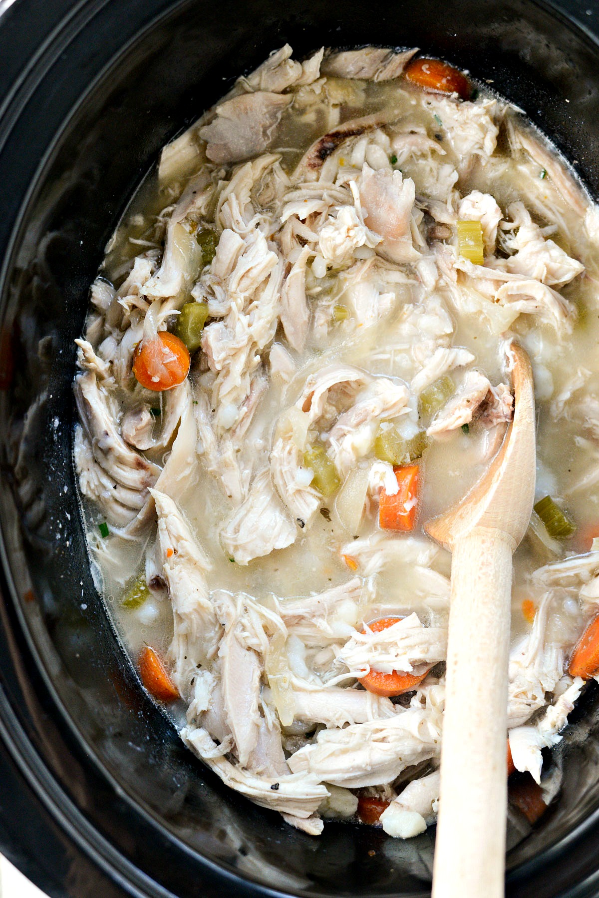 Slow cooker chicken and vegetables