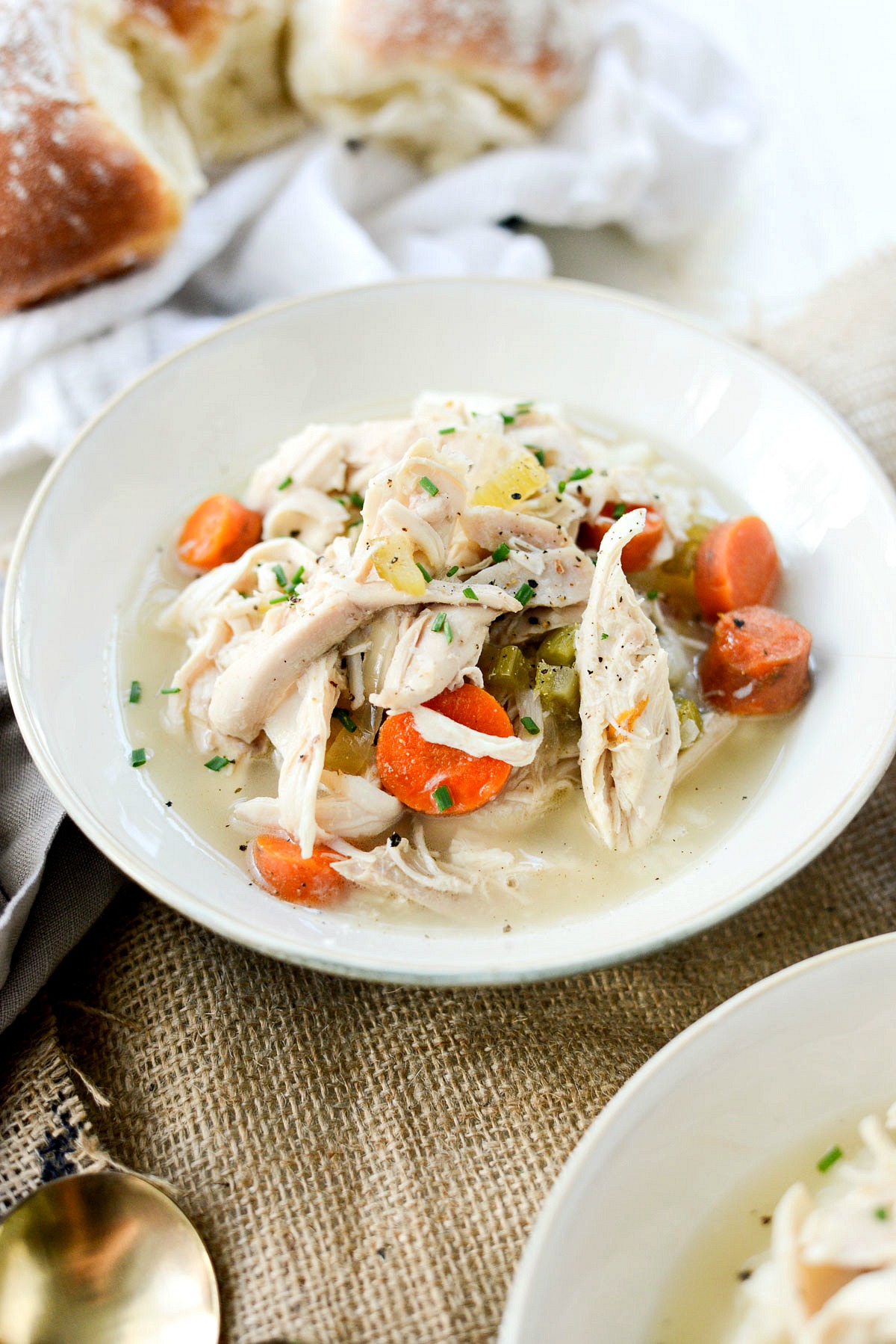 Slow cooker chicken and vegetables