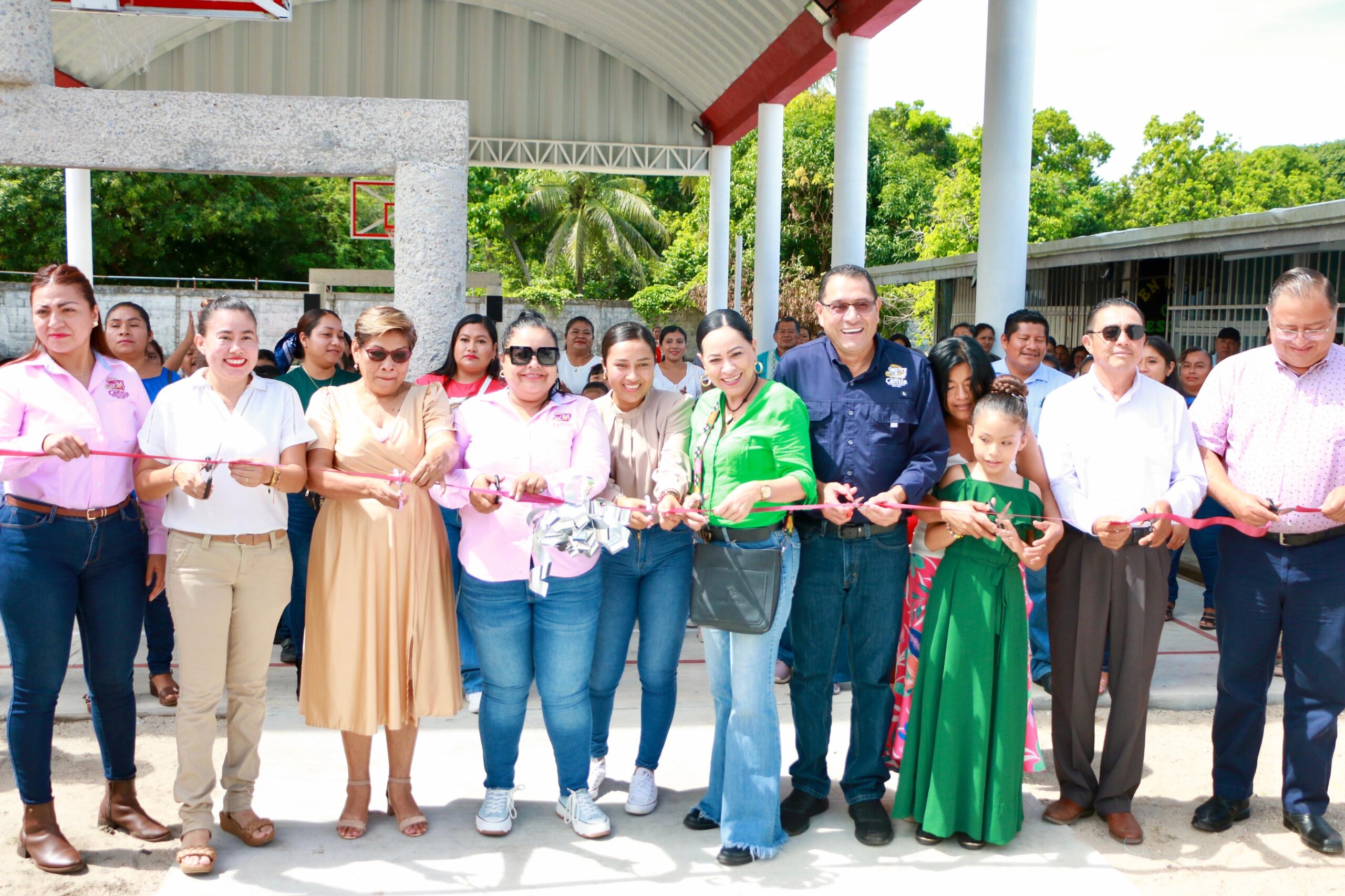 Refuerzan infraestructura educativa en Centla