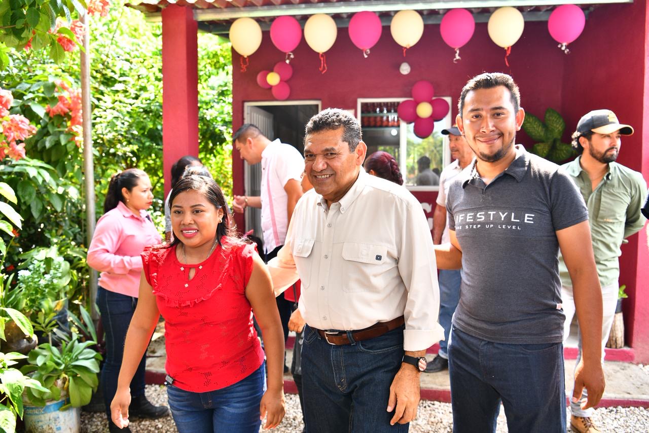 Con vivienda digna, Gobierno del Pueblo devuelve esperanza a 139 familias de comunidades apartadas en Comalcalco