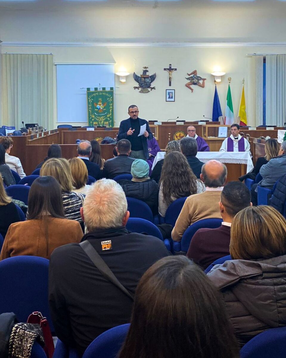 MELILLI. MENZIONE SPECIALE “COMUNI VIRTUOSI 2025” E IMPACT AWARD 2024: LA TERRAZZA DEGLI IBLEI CELEBRA DUE PRESTIGIOSI RICONOSCIMENTI NAZIONALI