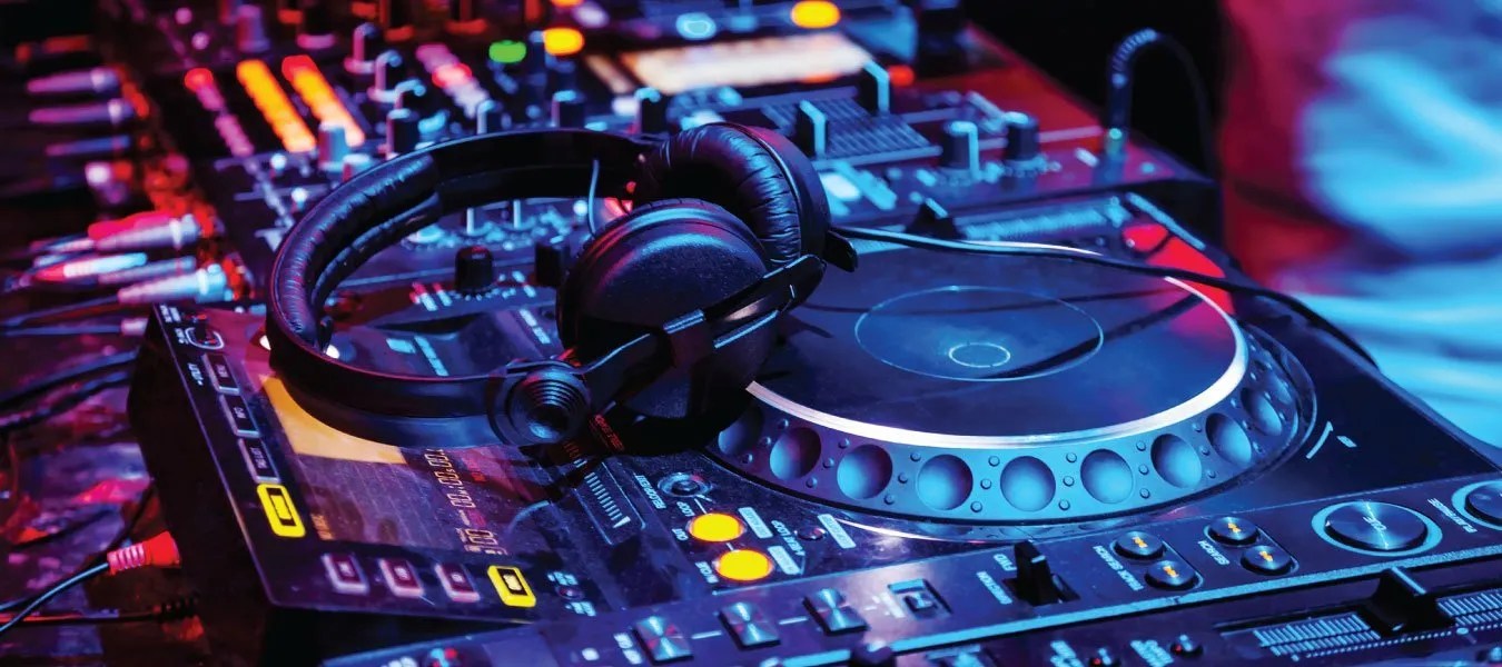 Top 10 DJs in Nigeria Skabash!
