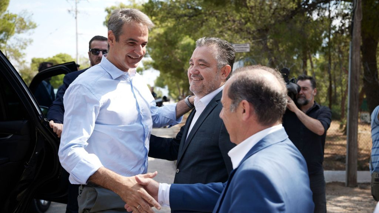 Mitsotakis: The commitment to elections at the end of the four years is not a surprise