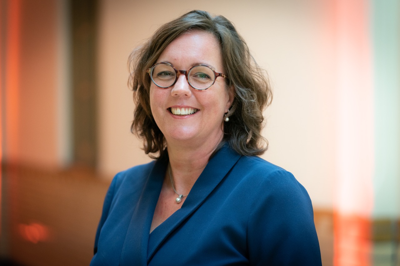 minister de jonge en staatssecretarissen de jonge en blokhuis vws nemen de taken van van ark waar. Tamara Van Ark Nieuwe Minister Medische Zorg Skipr