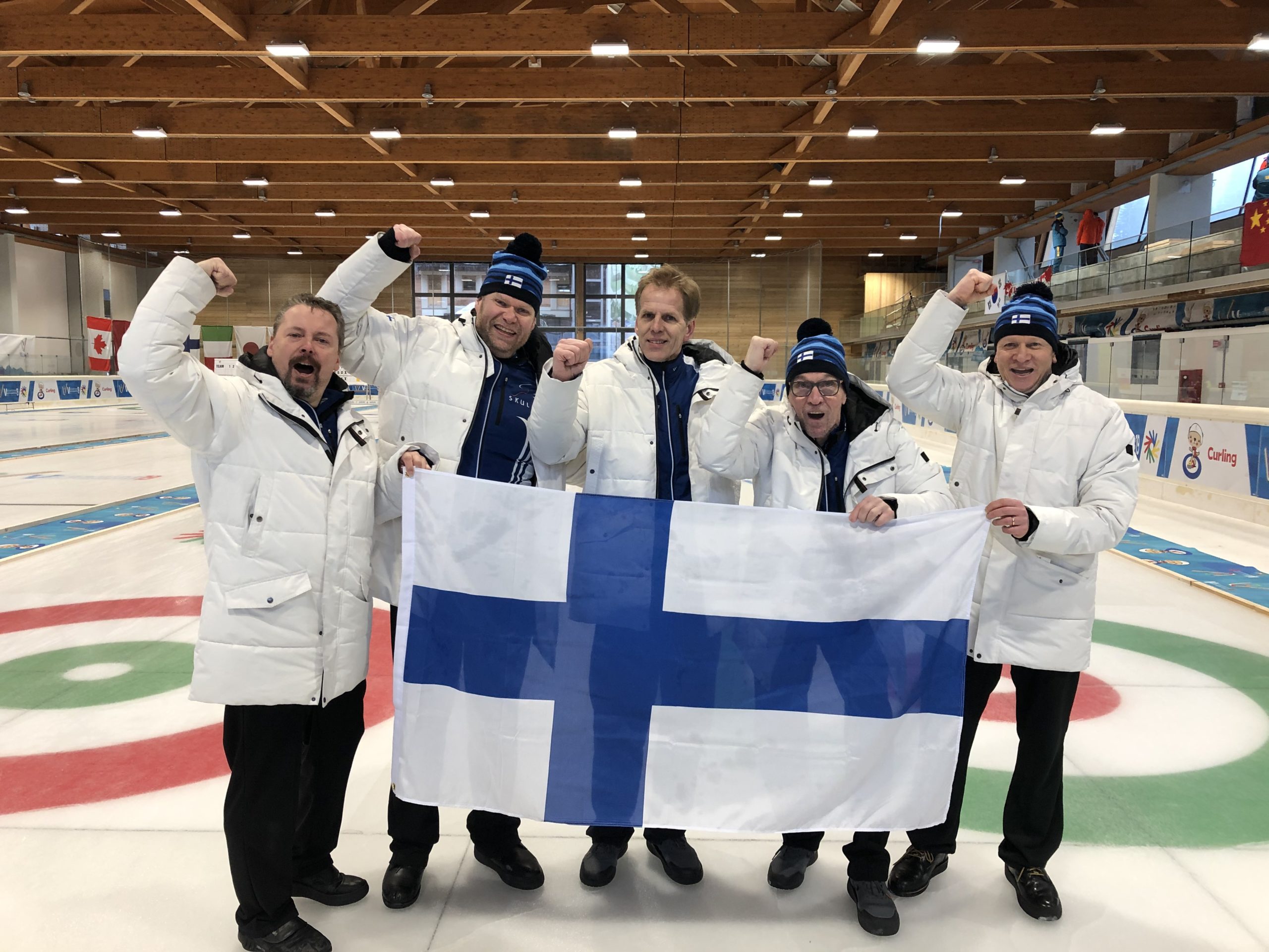Read more about the article Suomelle curlingpronssia