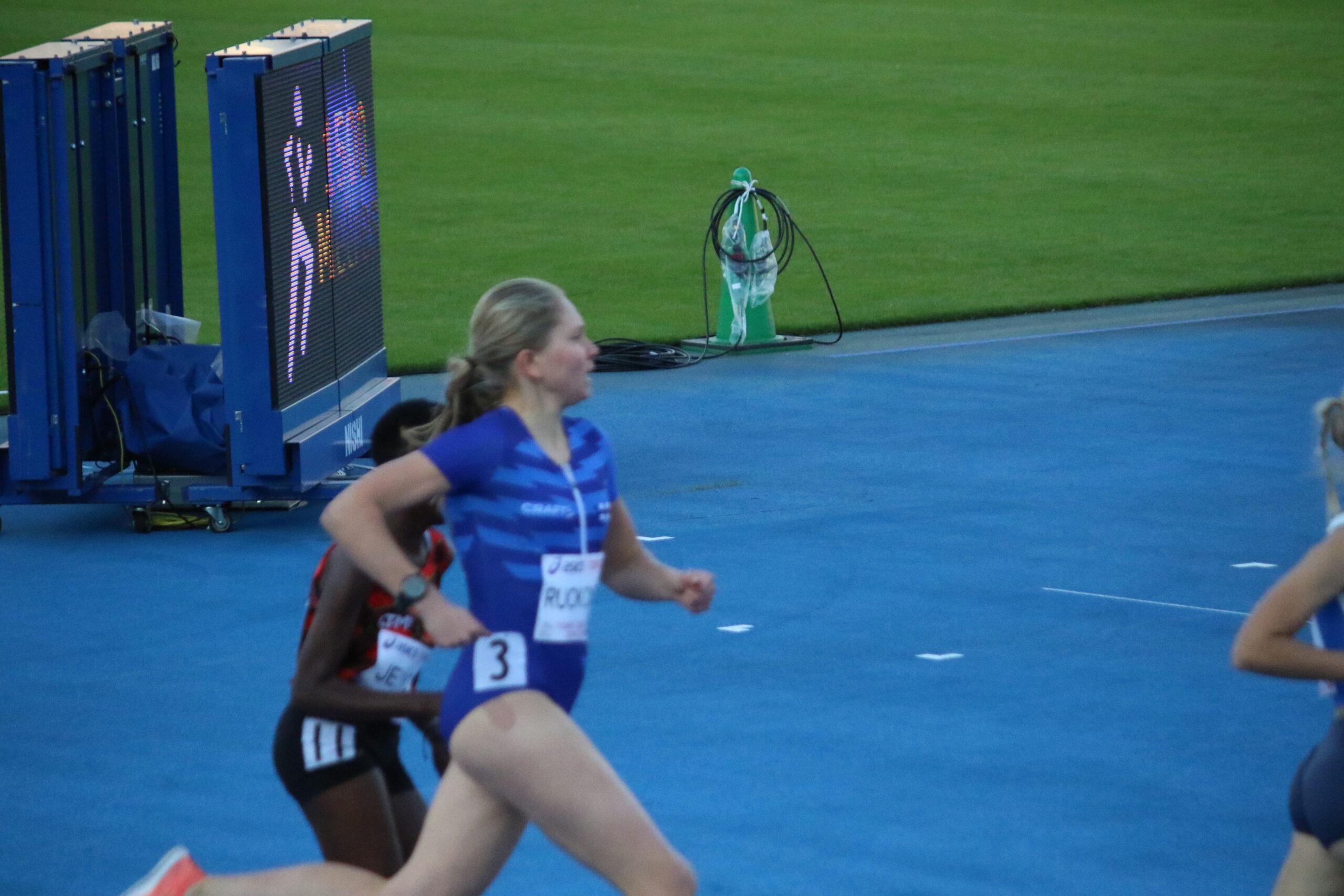 Read more about the article Sara-Elise Ruokonen taisteli 1500 metrillä – sijoitus seitsemäs taktiikkajuoksussa