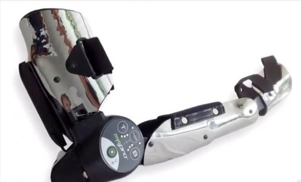 To function effectively, a lower limb prosthetic socket must remain securely coupled to the residual limb during walking, running and other . Mind-controlled bionic prosthetic legs unveiled by Ossur