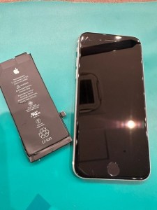 iPhone8
バッテリー交換
