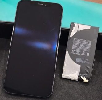 iPhone12バッテリー交換
