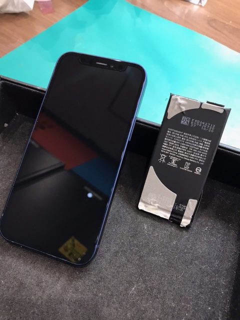 12mini　バッテリー交換　河内長野市