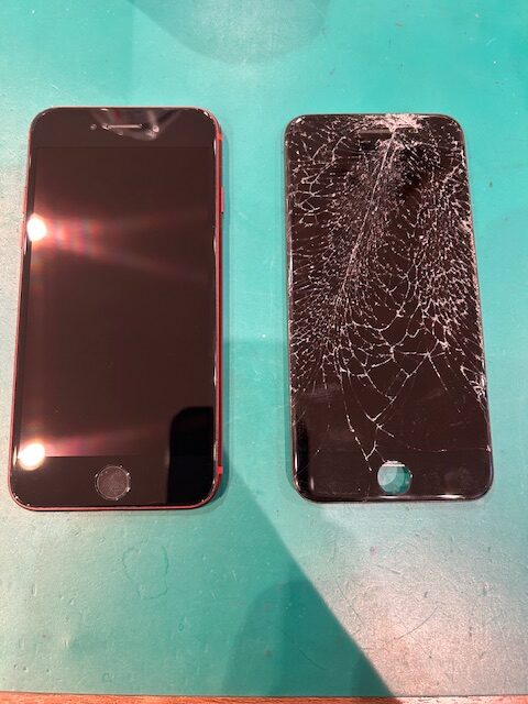 【堺店】iPhoneSE第三世代　画面交換修理　【堺市からご来店】