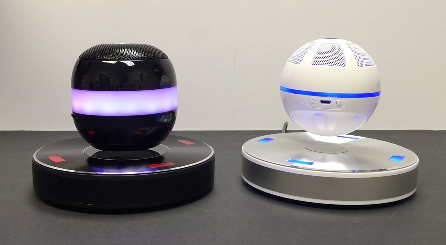 Floating Bluetooth speakers 