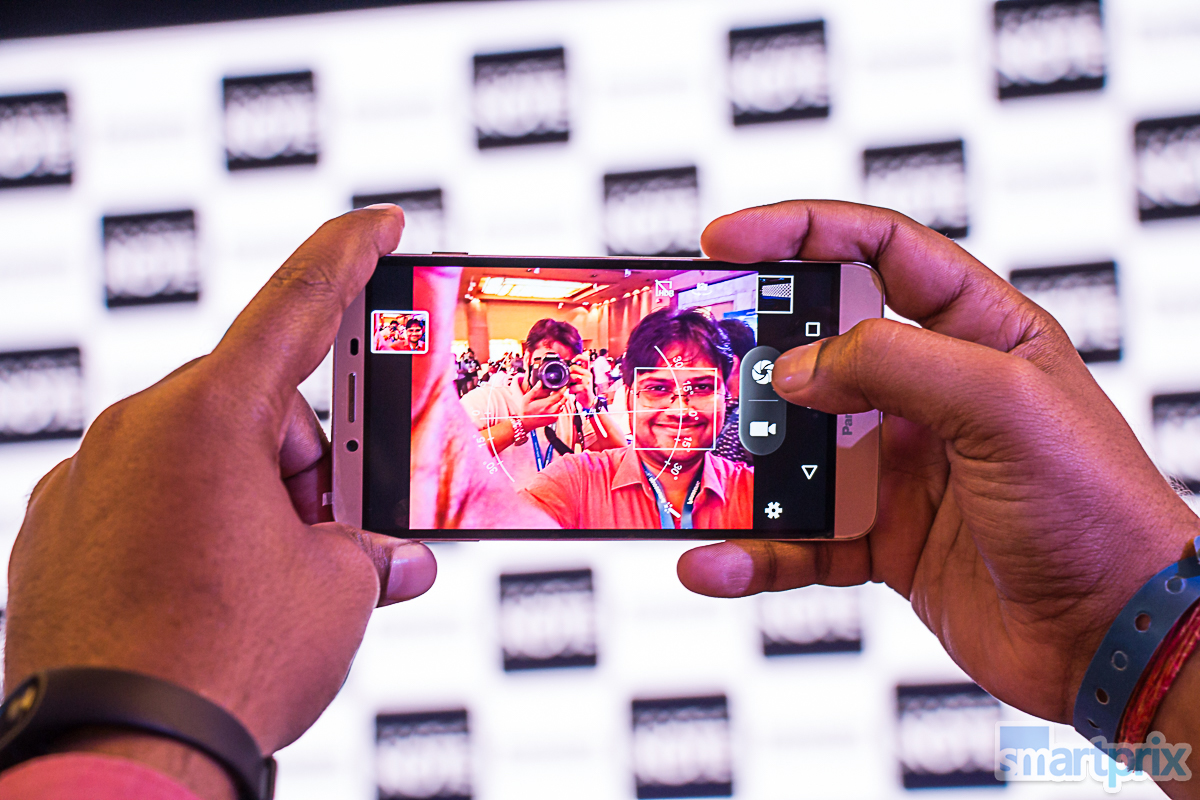 Panasonic Eluga Note (4)