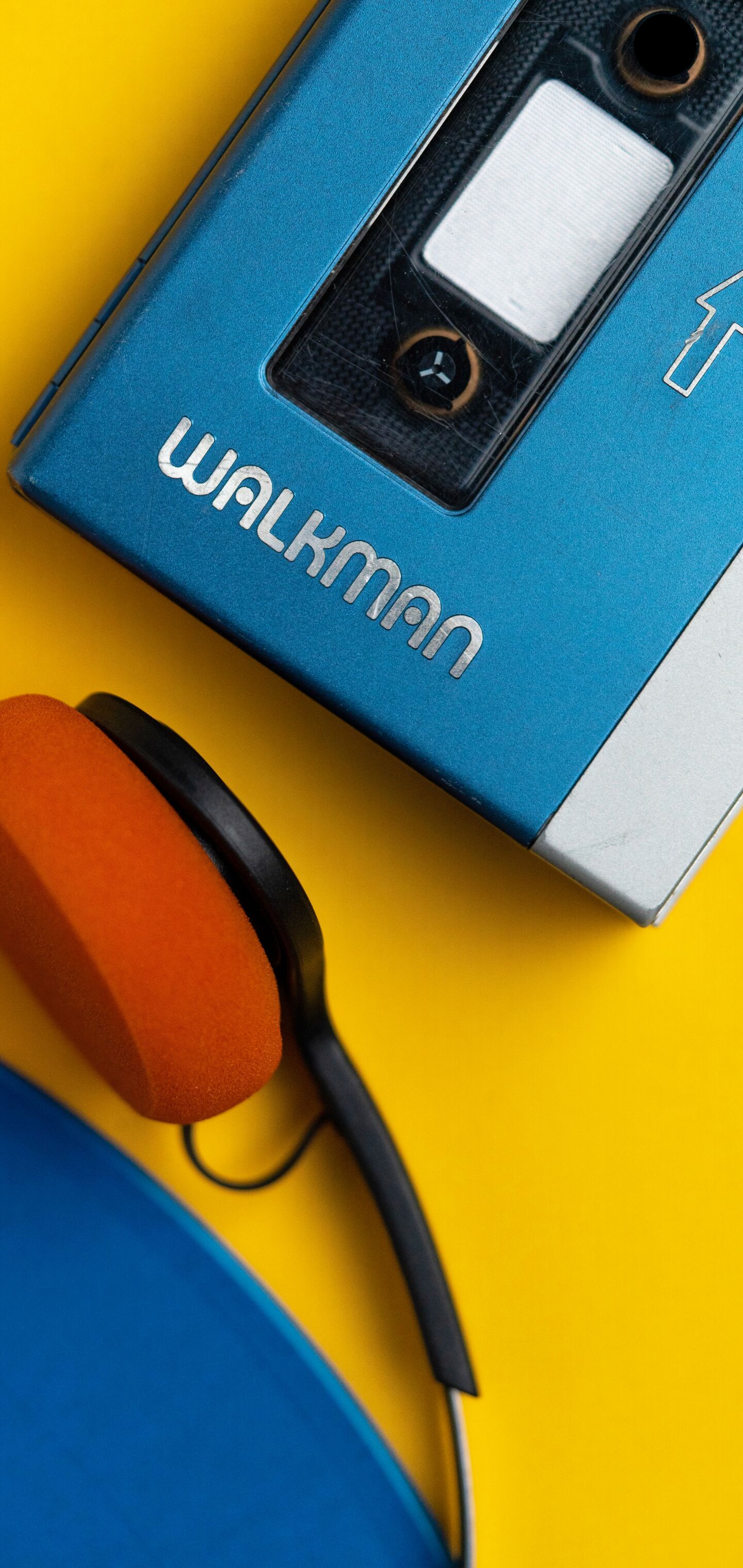Samsung Galaxy S10 Walkman Wallpaper