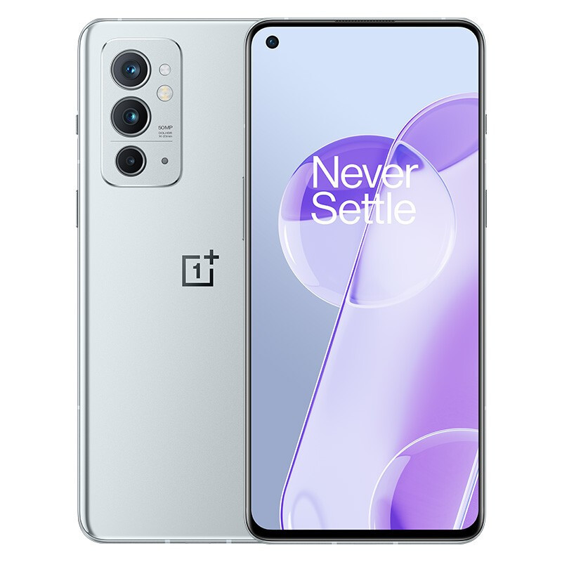 OnePlus 9RT में ट्रिपल रियर कैमरा दिया गया है। 