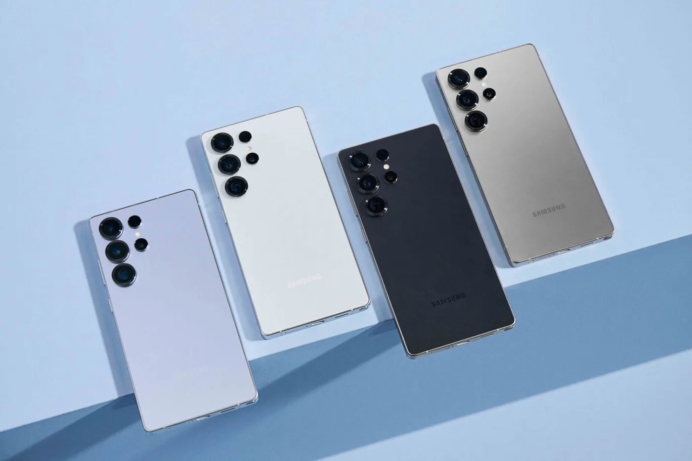 Qi2 charging