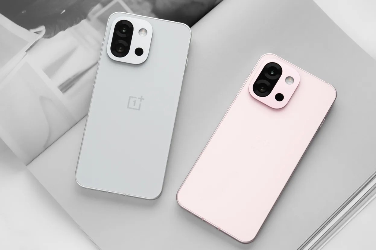 अप्रैल 2026 में आने वाले स्मार्टफोन