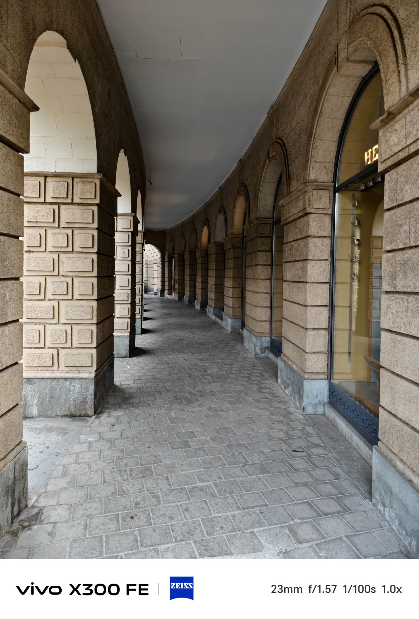 vivo X300 FE camera sample taken at 23 mm focal length