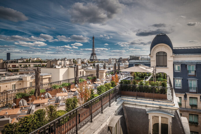 The peninsula paris also offers reception rooms, a spa, an indoor swimming pool and a fitness centre with sauna, hammam and sensory shower. La Terrasse Kleber And Le Rooftop Have Reopened For Outdoor Dining