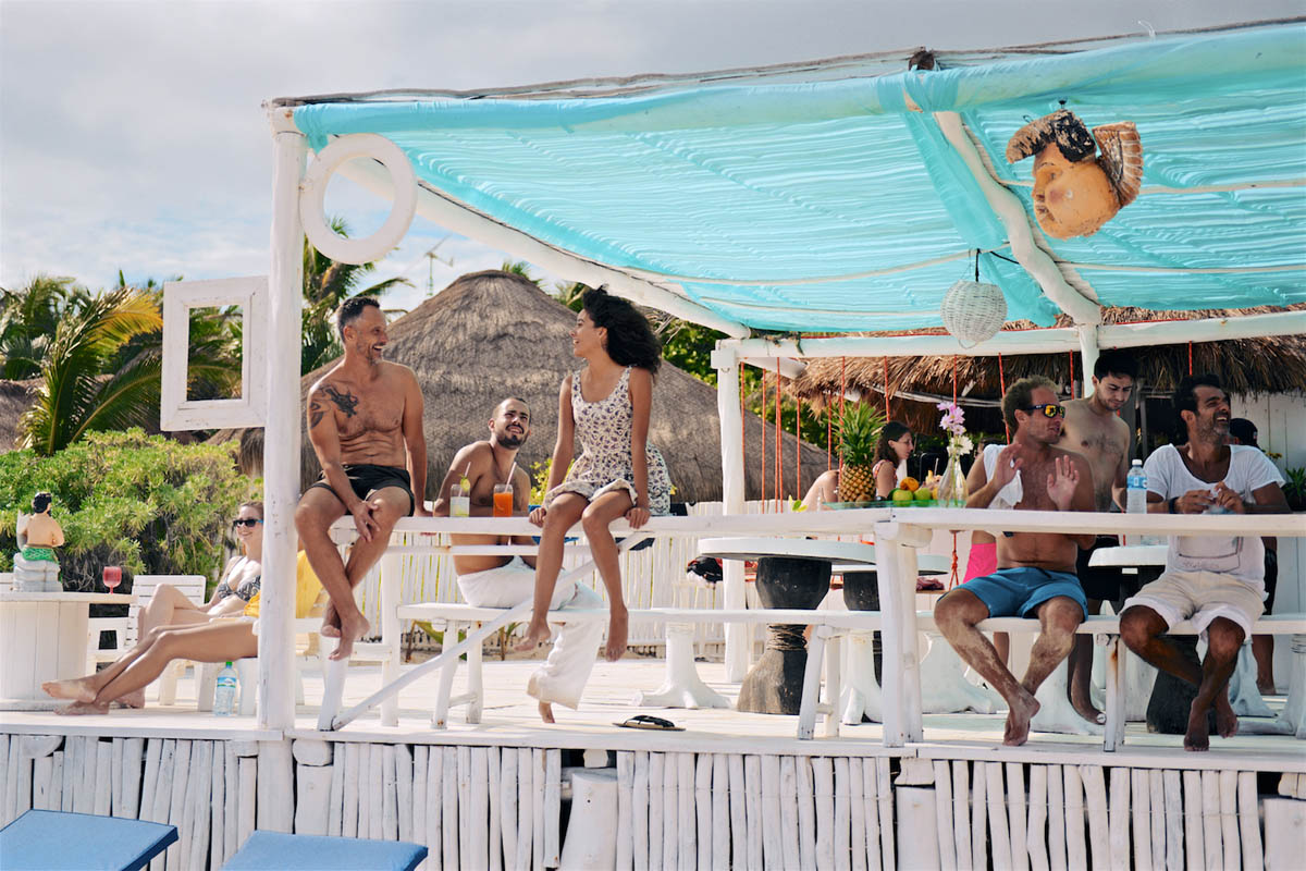 2_coco_tulum_beach_bar
