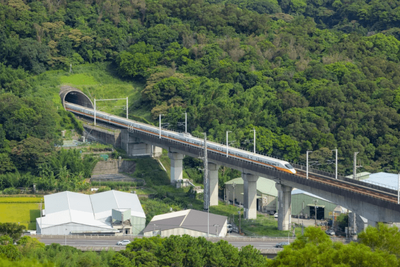 High Speed Rail Solutions - Gorgeous Landscape Design - Mobile